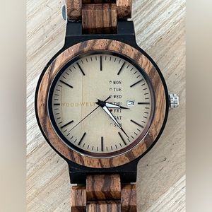 WoodWelt Wooden Bracelet and Case Watch Round Dial Day Date Windows New w/o Tags